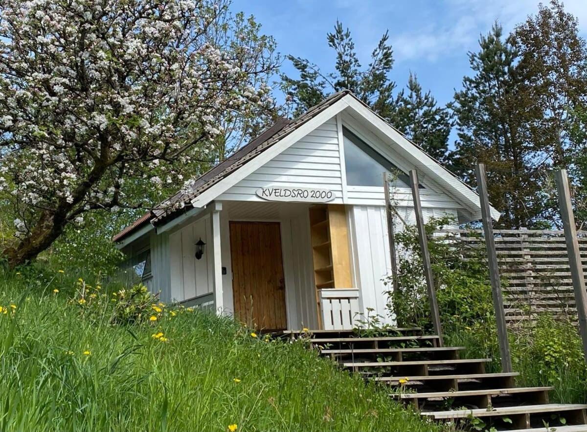 Kveldsro Cabin In Nice Surroundings 크리스티안산 외부 사진